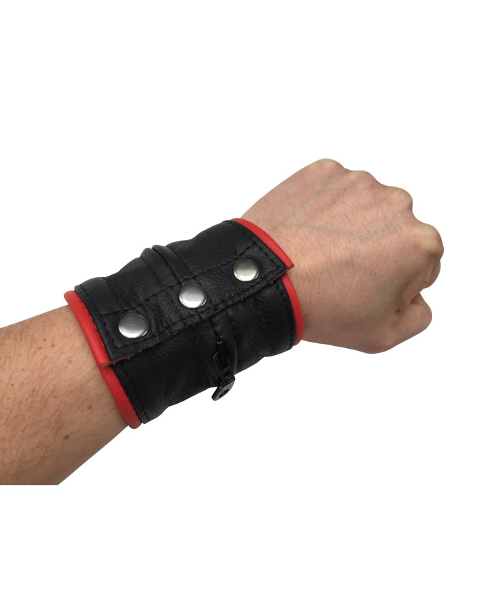 Leather bracelet wallet red