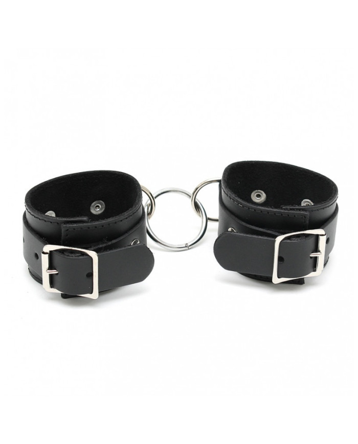 Rimba - Anklecuffs with middle ring Rimba - Anklecuffs with middle ring